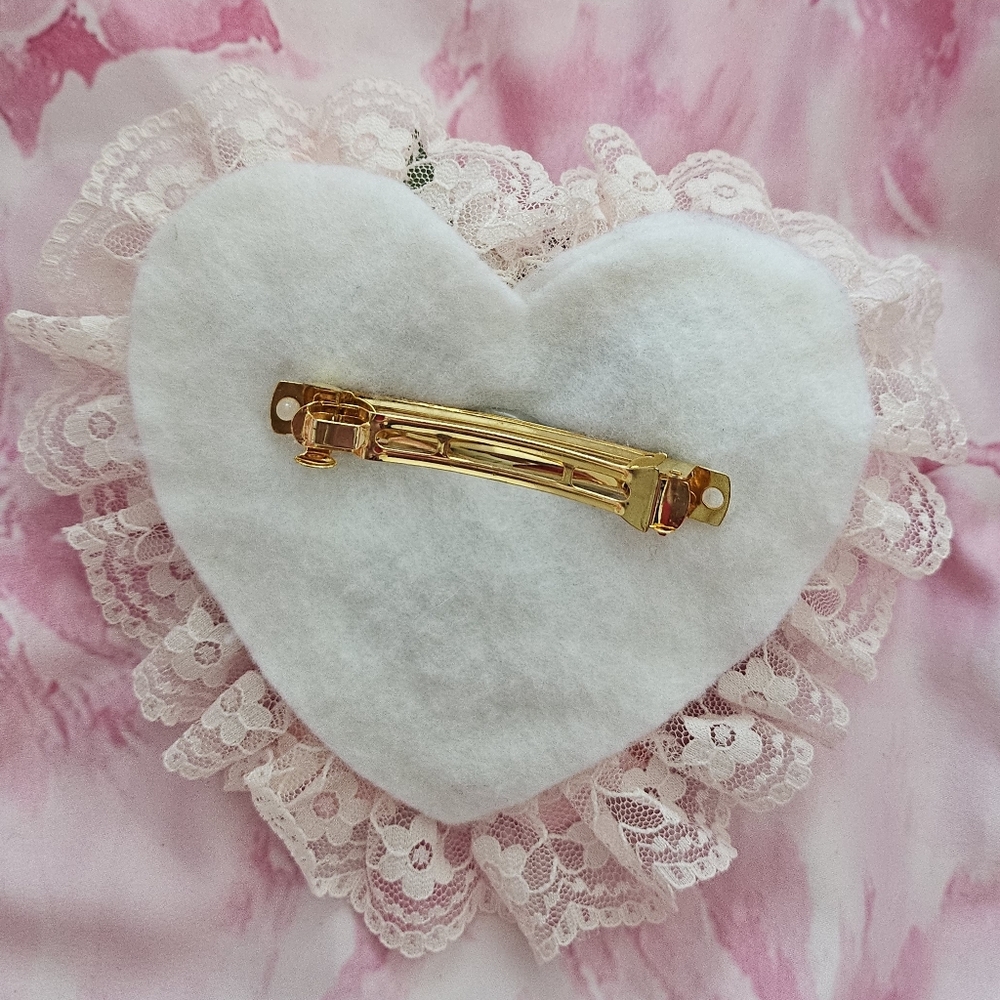 La Pafait Gyaru Baby Pink Heart Shaped Rose And Lace Fasincator Hair Accessory - Picture 5 of 5